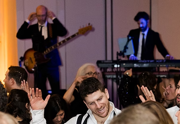 How an Israeli Wedding Music DJ Makes Gen Z Weddings Go Viral