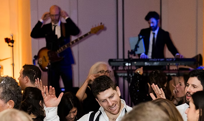 How an Israeli Wedding Music DJ Makes Gen Z Weddings Go Viral