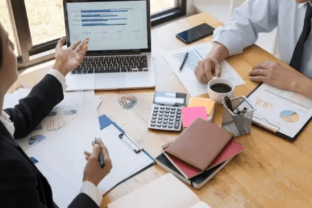 How to Choose the Right Bookkeeping Support for Your Growing Business
