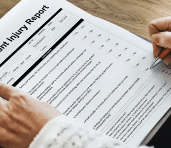How Employers Are Required to Handle Workplace Injury Reports