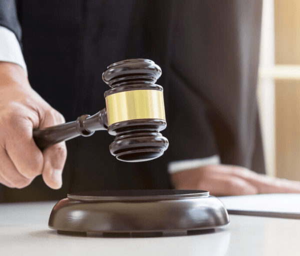 What a Case Manager Does in a Large Personal Injury Law Firm