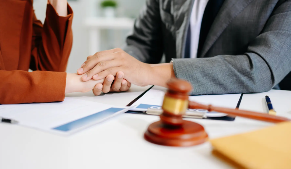 Why Misclassified Workers May Be Owed Overtime and Job Benefits
